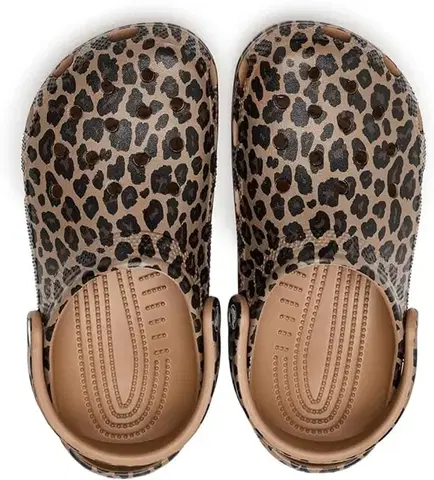 Šľapky Crocs Classic Clog Animal Sepia Veľkosť: 42-43 EUR
