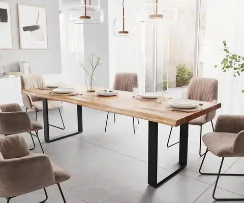 Jedálenské stoly DELIFE Jedálenský stôl Edge 260x100 XL akácia prírodná kov čierny Live-Edge