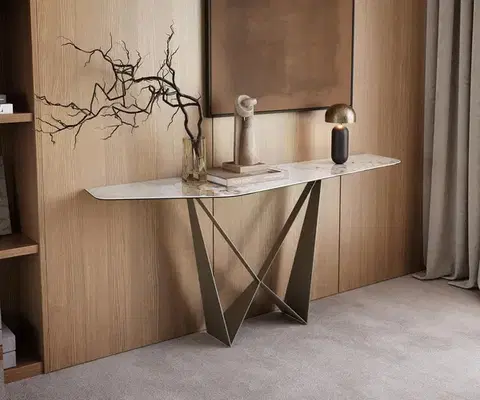 Konzolové stolíky DELIFE Konzolový stolík Edge polygonálny 180×50 cm keramika Minas melange bielo-béžová Spios kov titánová farba