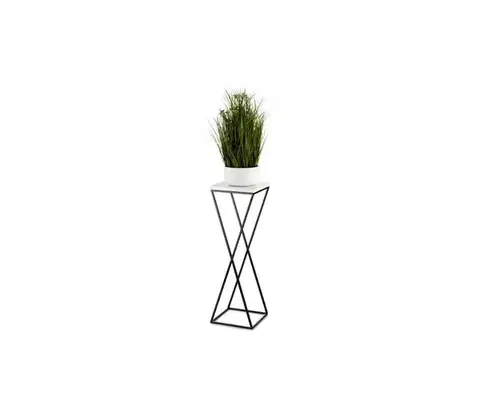 Stojany na kvetiny HowHomely Stojan na kvety LOFT 70x24 cm čierna/biela 10-1630-70-BW-MDF
