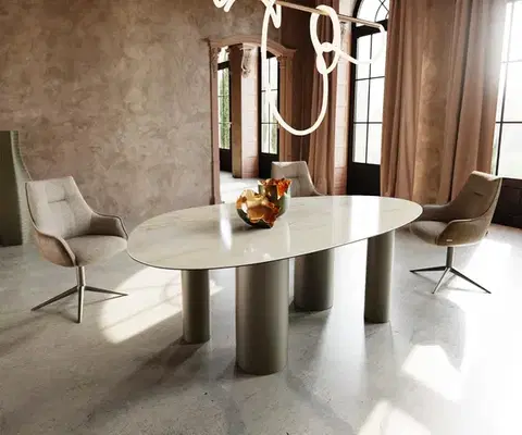 Jedálenské stoly DELIFE Jedálenský stôl Edge oválny 220x120 keramika Iris FMG Onice Oro Pilier kov efektová povrchová úprava titánová