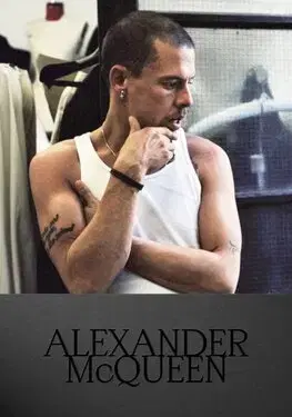 Dizajn, úžitkové umenie, móda Alexander McQueen - Fashion Icon - Kolektív autorov