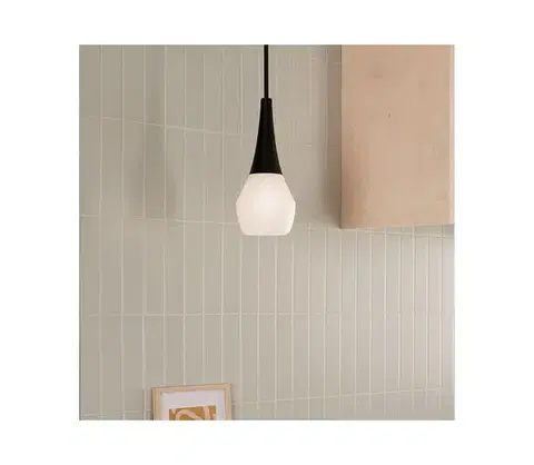 Svietidlá Elstead Kichler KL-DEELA-P-BK - Závesné svietidlo na tyči DEELA 1xE27/60W/230V priemer 17,8 cm čierna KL-DEELA-P-BK