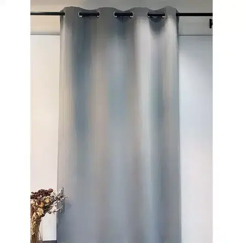 Závesy do spálne Záves BLACK OUT na priechodkách 205/GSM/140X250
