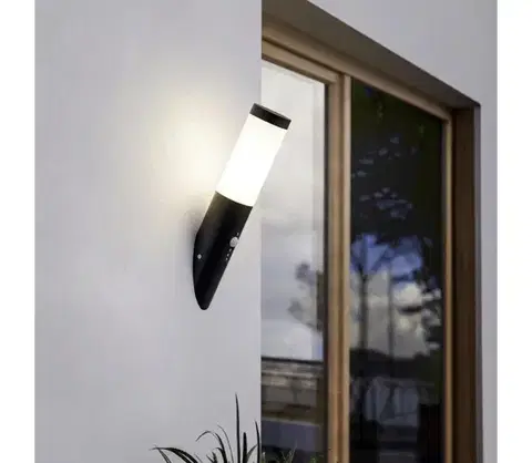 Svietidlá Eglo 79544 - Vonkajšie svietidlo so senzorom MONTALLEGRO 1xE27/15W/230V IP44 čierna 79544