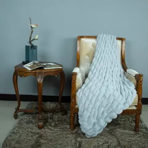Ozdobné prikrývky Deka Elza 130x170 cm Gris Claro